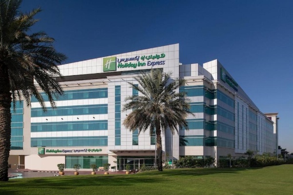 Holiday Inn Express Dubai Airport image 3